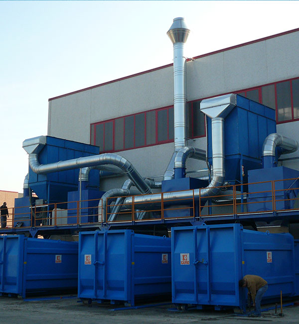 Aspirazione refili carta e consegna in compattatore: n.2 in esercizio e n.2 in scorta